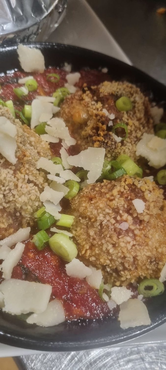 Boulettes maison sauce tomate, Château de Savoie à Montmélian